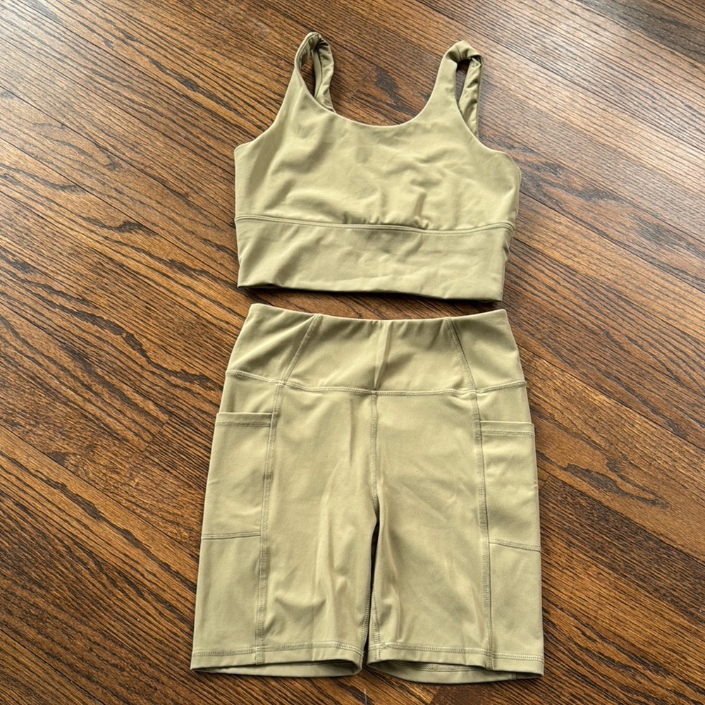 Gottex Tan Sports Bra & Bike Shorts Set